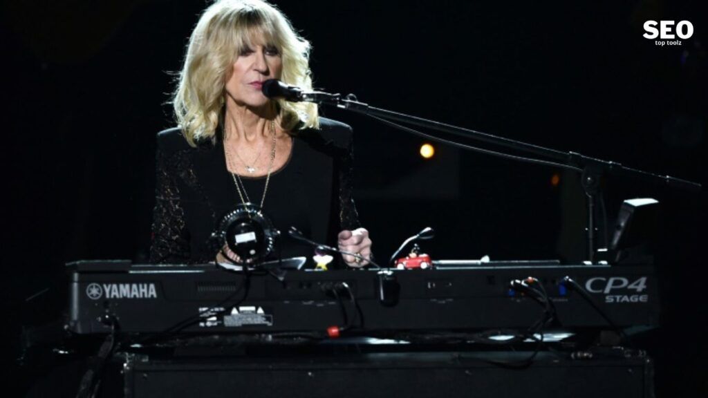 Christine McVie, Hitmaker for Fleetwood Mac, Is Dead at 79